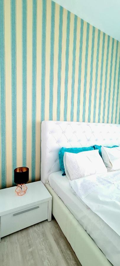 Apartament Blue Sea นาโวดาริ ภายนอก รูปภาพ