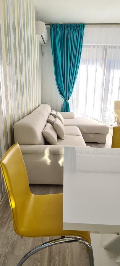 Apartament Blue Sea นาโวดาริ ภายนอก รูปภาพ