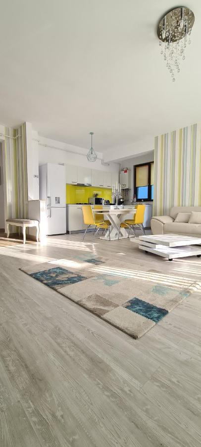 Apartament Blue Sea นาโวดาริ ภายนอก รูปภาพ