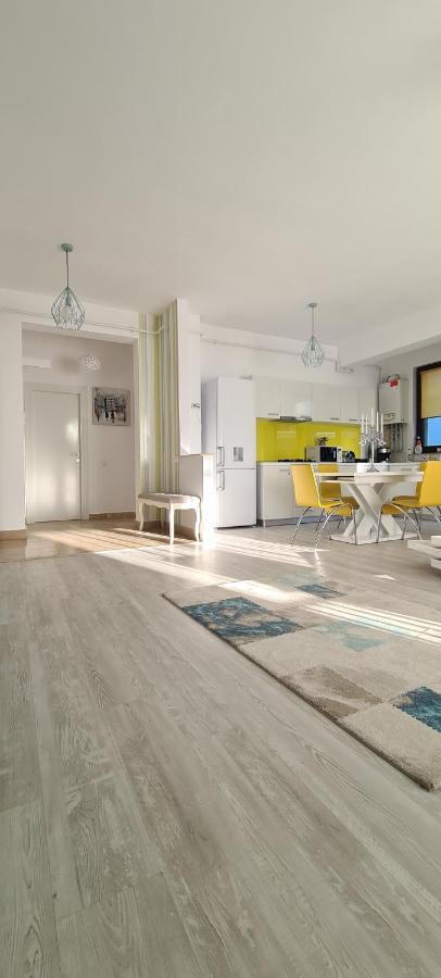Apartament Blue Sea นาโวดาริ ภายนอก รูปภาพ